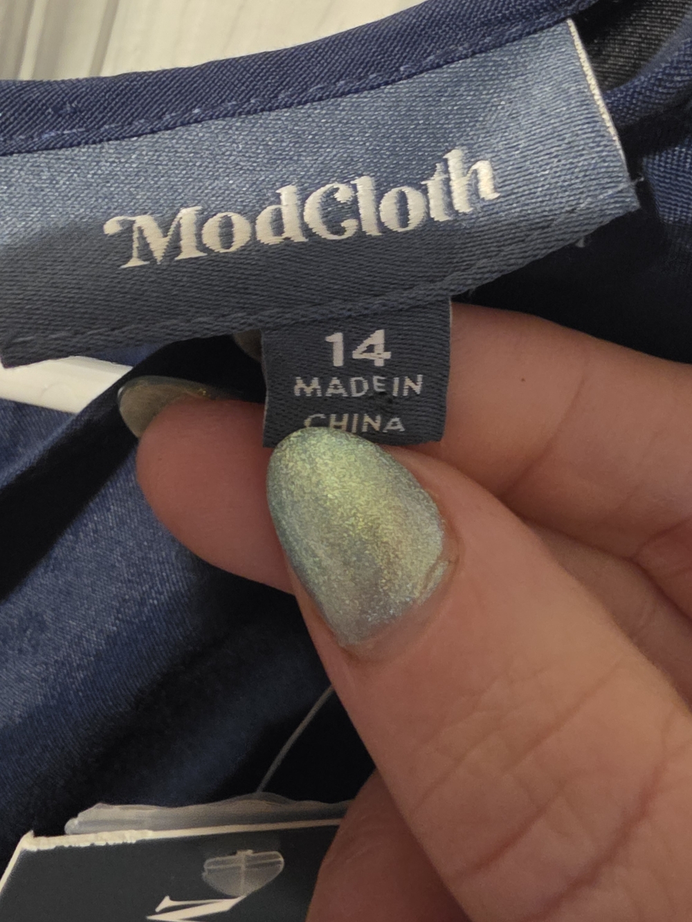 Modcloth Modest Keyhole Dress - Picture 8 of 11